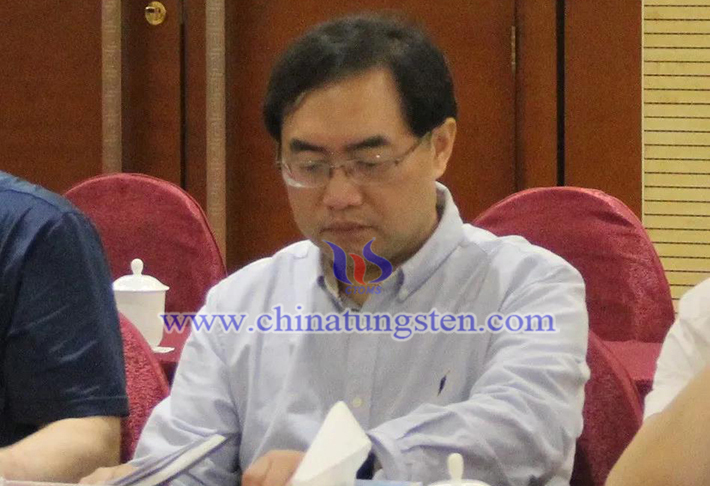 中國鎢業(yè)協(xié)會秘書長、主席團主席蘇剛