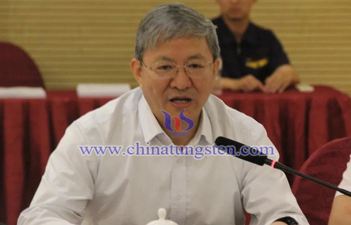 中鎢高新材料股份有限公司總經(jīng)理謝康得（代表李仲澤副會長、主席團主席）